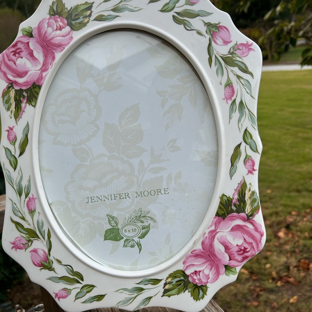 Vintage Cottage Core Jennifer Moore 8x10 ceramic picture frame